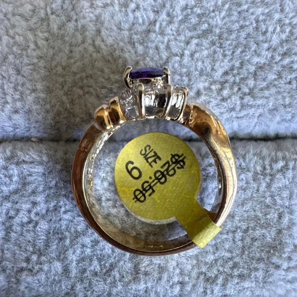 Source Unknown gold tone